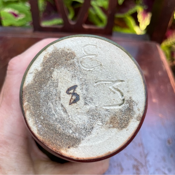 Artisan Pottery Small Vase - Picture 5 of 8